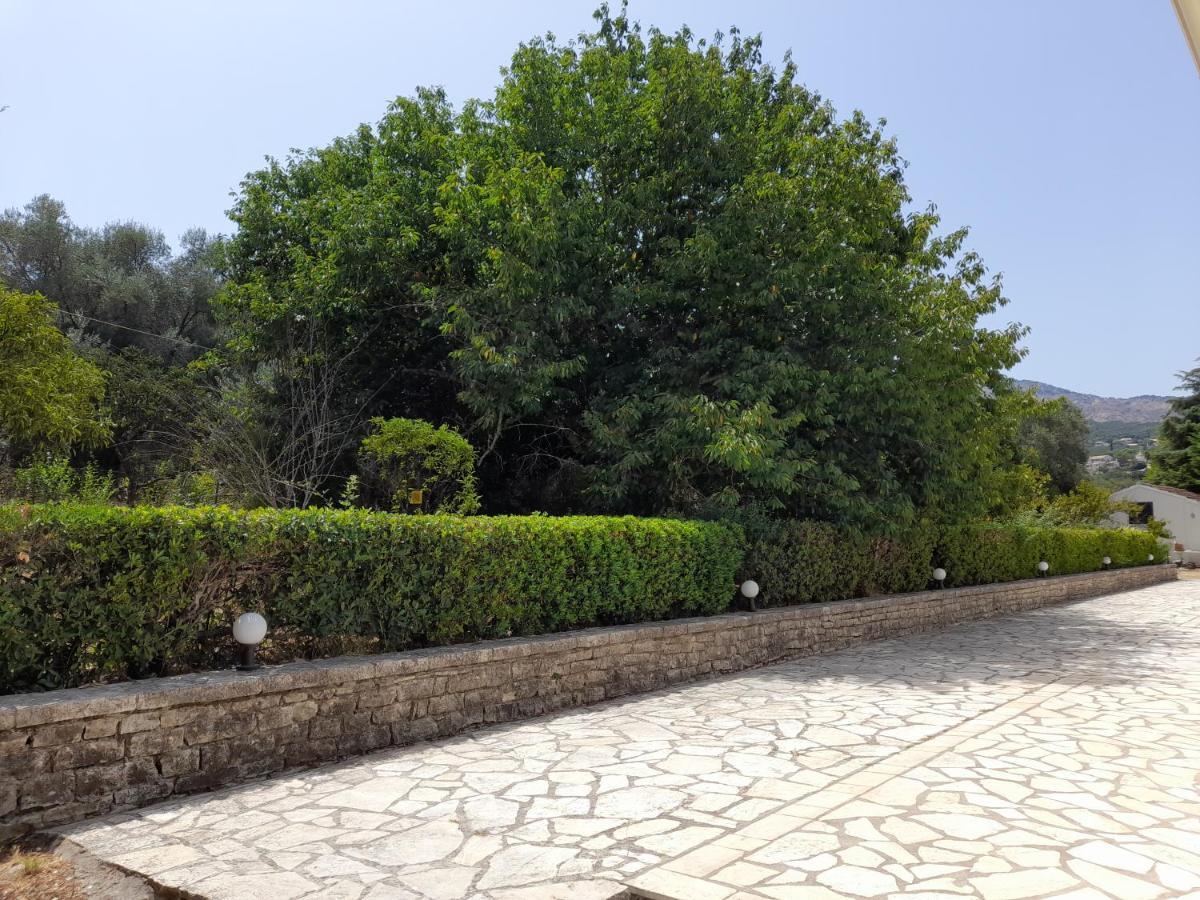 Lemontree Apartments Kassiopi Eksteriør billede