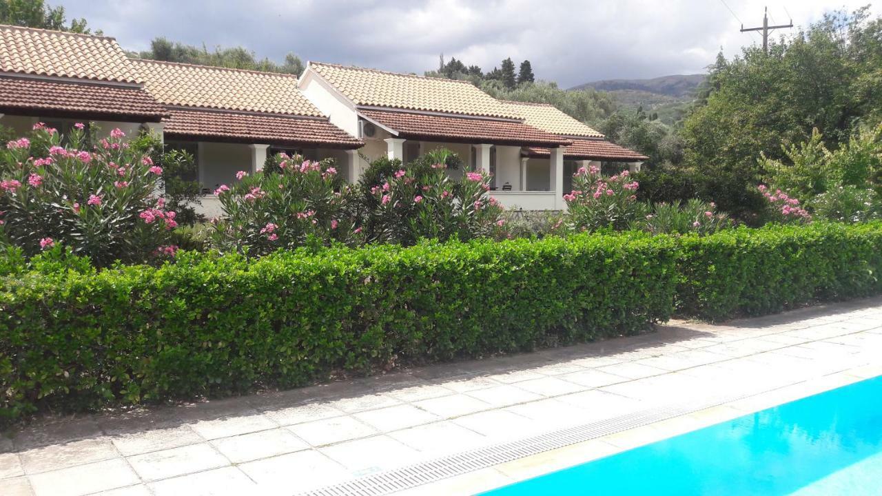 Lemontree Apartments Kassiopi Eksteriør billede